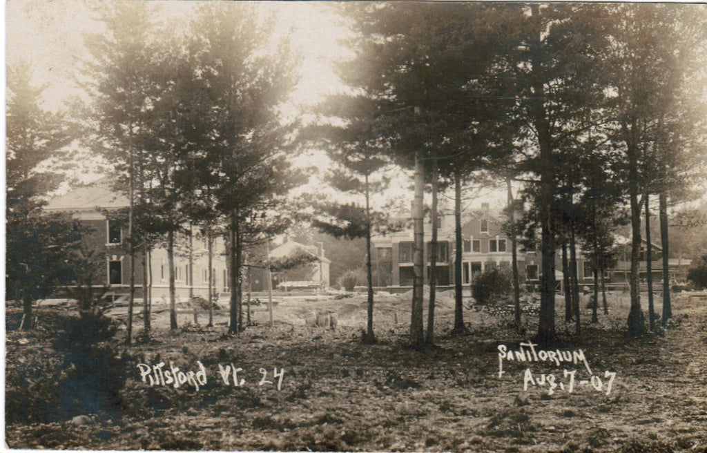 VT, Pittsford - Sanatorium during construction? - RPPC - J04065