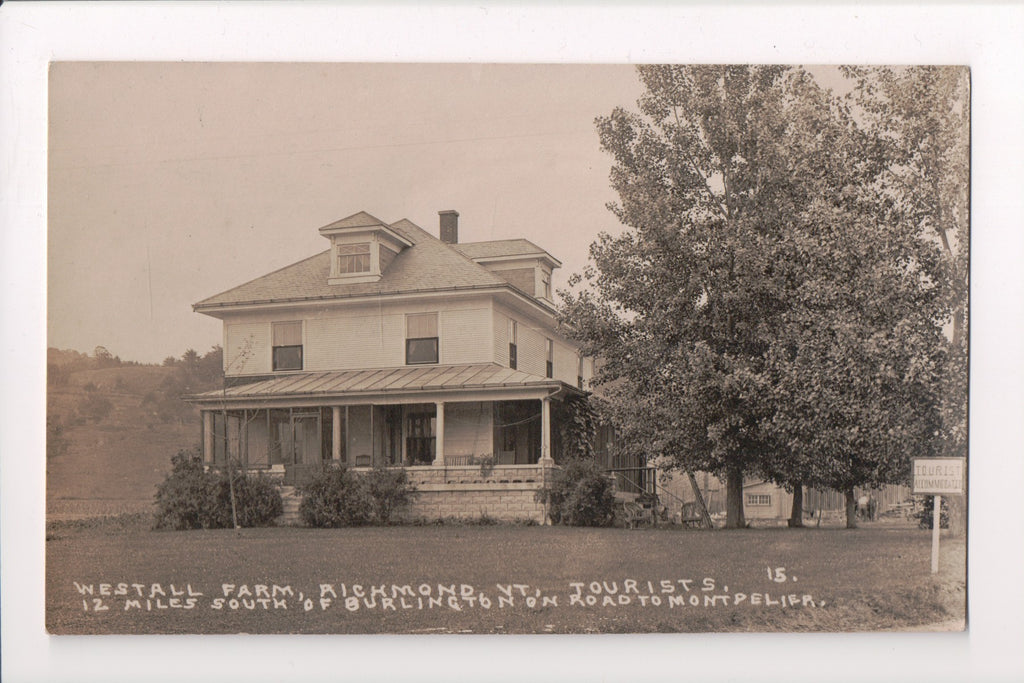 VT, Richmond - Westall Farm closeup - RPPC - A10095