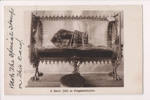 Foreign postcard - HUNGARY - A Szent Jobb az Gvegszekrenyben - w00360