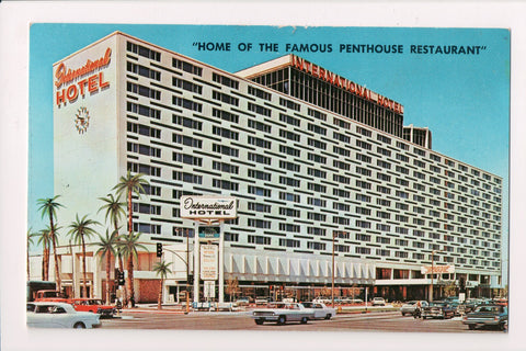 CA, LOS ANGELES - International Hotel, entrance to L A Airport Terminal - w03041
