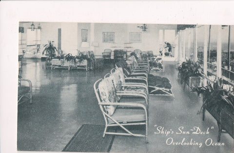 NJ, ATLANTIC CITY - Colton Manor - Sun Deck postcard - w03060