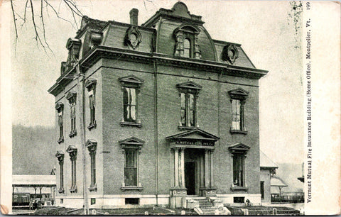 VT, MONTPELIER - Mutual Fire Insurance Bldg (Home Office) postcard - W03102
