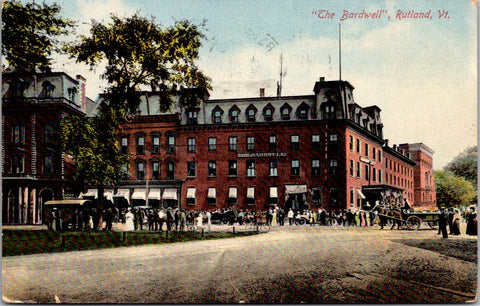 VT, Rutland - The Bardwell, people lined up, wagons - 1910 postcard - w03822