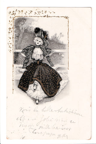 People - Female postcard - Pretty Woman - Colonial dressed in black - w04120