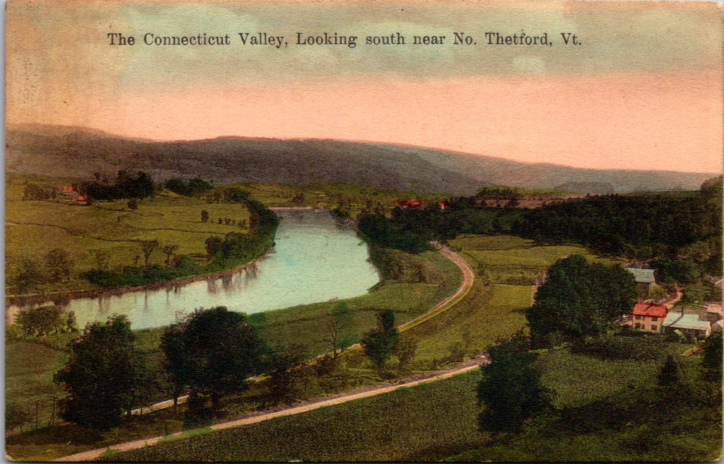 VT, NO THETFORD - Connecticut Valley, houses, roads postcard - w04538