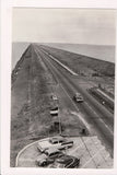 Foreign postcard - AFSLUITDIJK richting Den Oever RPPC - VW Bug plus - w05036