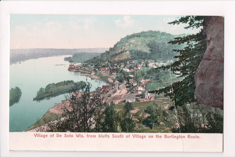 WI, De Soto - bird eye view - Z17048 - postcard **DAMAGED / AS IS**