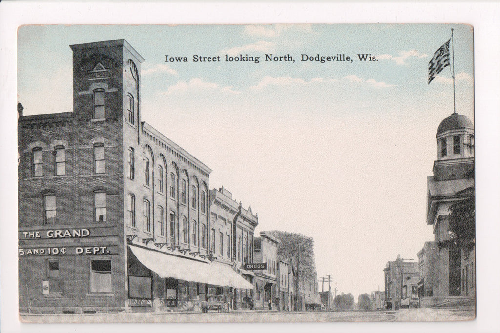 WI, Dodgeville - Iowa St, The Grand 5 and 10 cent Dept postcard - J06070
