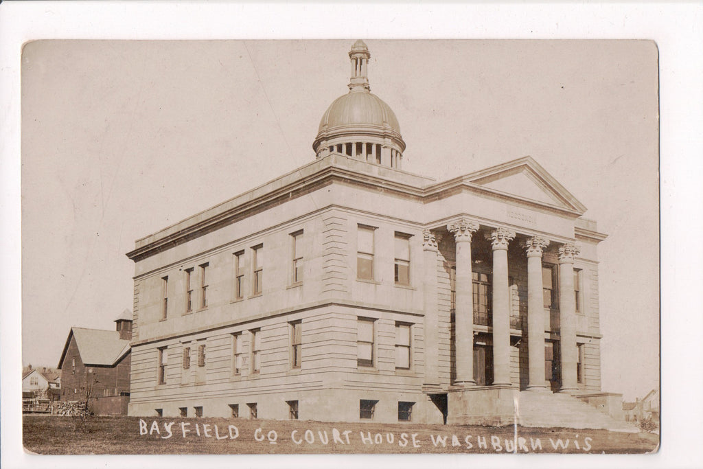 WI, WASHBURN - Bayfield Co Court House, barn closeup RPPC - C17931