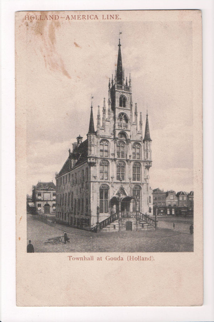 Foreign postcard - Gouda - Town Hall Holland postcard - w04752