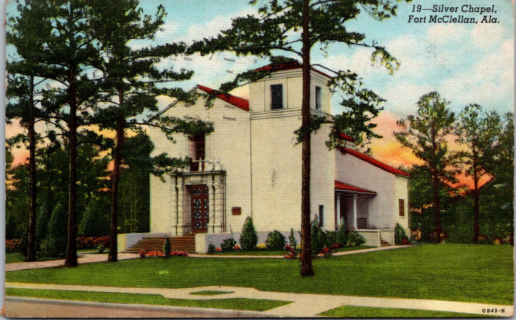 AL, Fort McClellan - Silver Chapel - 1943 Curteich postcard - B06460