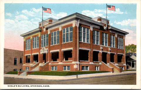 KS, Atchison - Eagles Building - vintage postcard - C17452