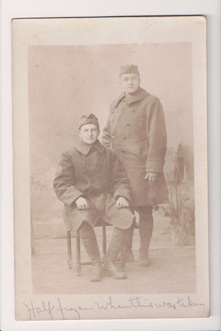 MISC - Military Men in uniform - posing - RPPC - CD0013