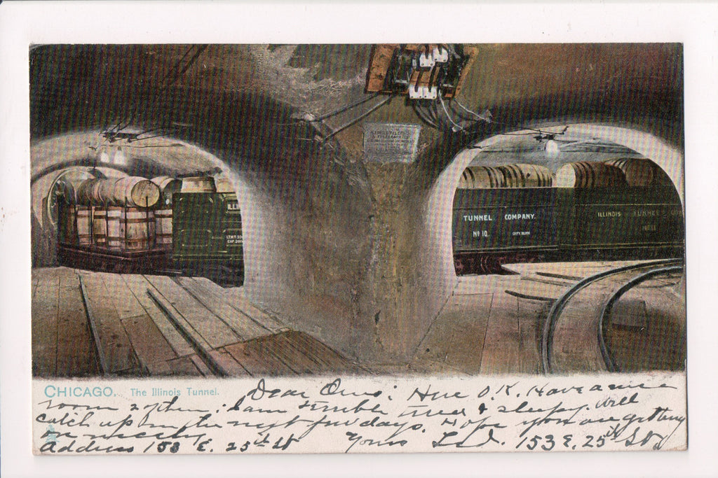 IL, CHICAGO - The ILLINOIS TUNNEL interior, RAIL CARS, KEGS, CABLES - E10425