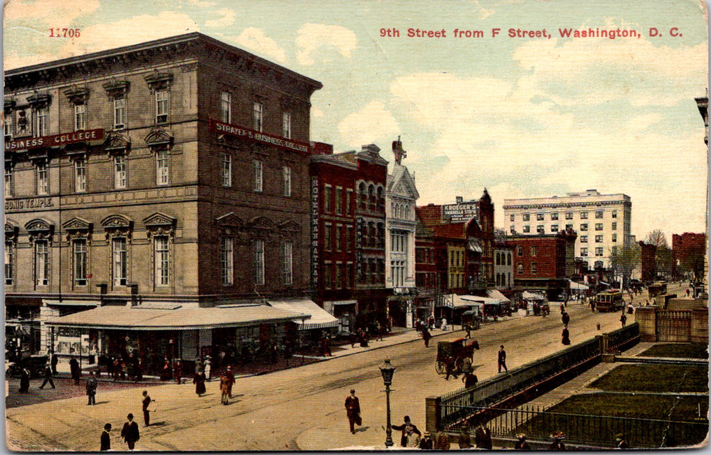 DC, Washington - 9th St from F St - 1917 postcard w/signs - F09076