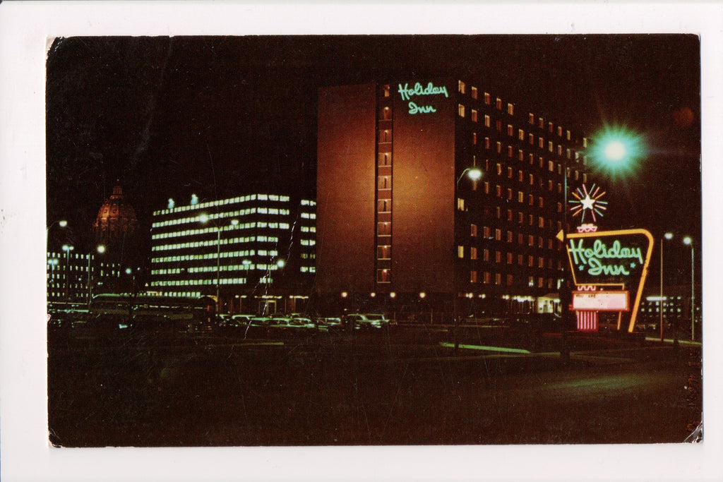 MN, St Paul - HOLIDAY INN postcard - Highway 94 downtown - MA0179