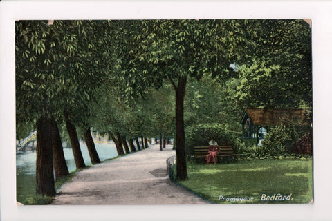 Foreign postcard - BEDFORD, Bedfordshire, UK - Promenade - JR0034