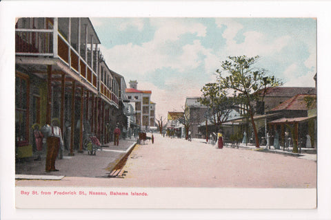 Foreign postcard - NASSAU, Bahamas - Bay St from Frederick St - F1104