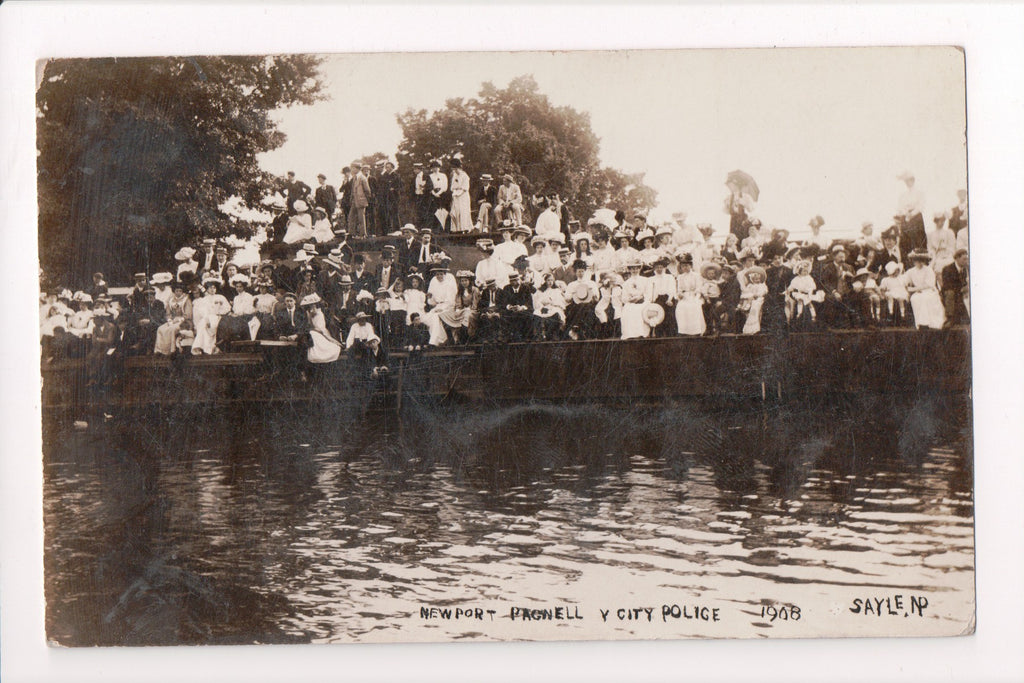 Foreign postcard - Newport Pagnell, Buckinghamshire - Sayle RPPC - JR0006